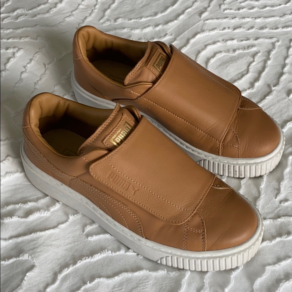 Tan leather Puma’s